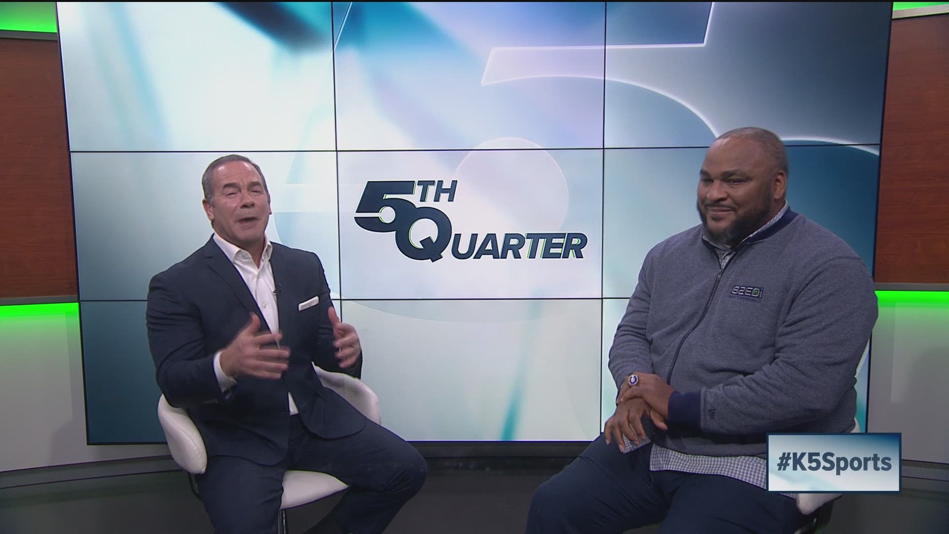 Seahawks Hall of Fame left tackle Walter Jones tells a story about slapping former Seahawks QB Matt Hasselbeck.  Hear Walt's story from the "5th Quarter."