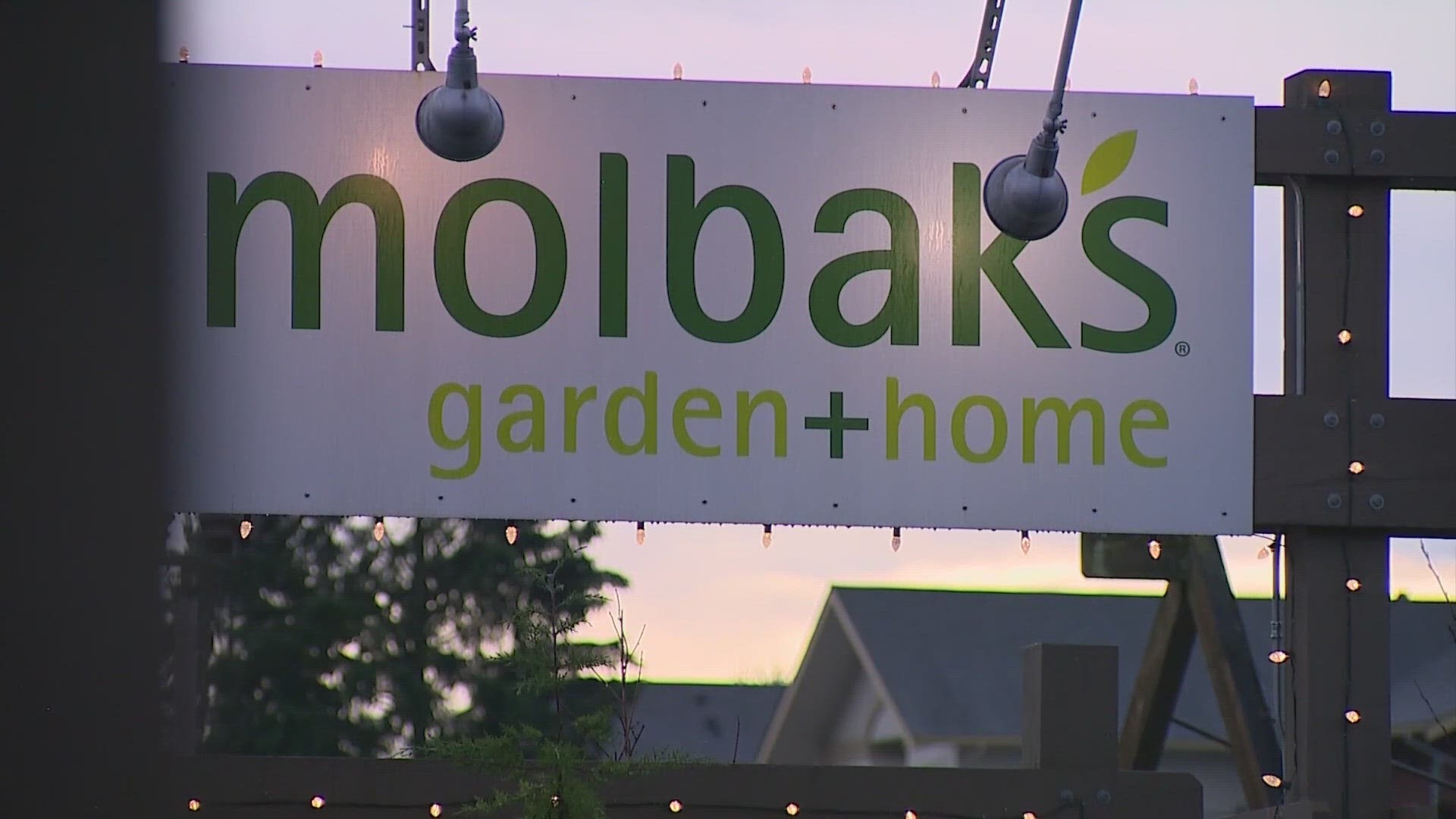 The business announced the closing date after real estate developer Green Partners terminated plans to include Molbak's in the Garden District.