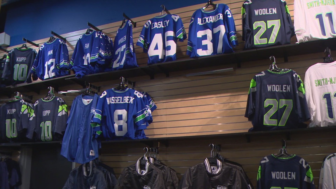 Thieves swipe $50,000 in Seahawks jerseys from Seattle small business