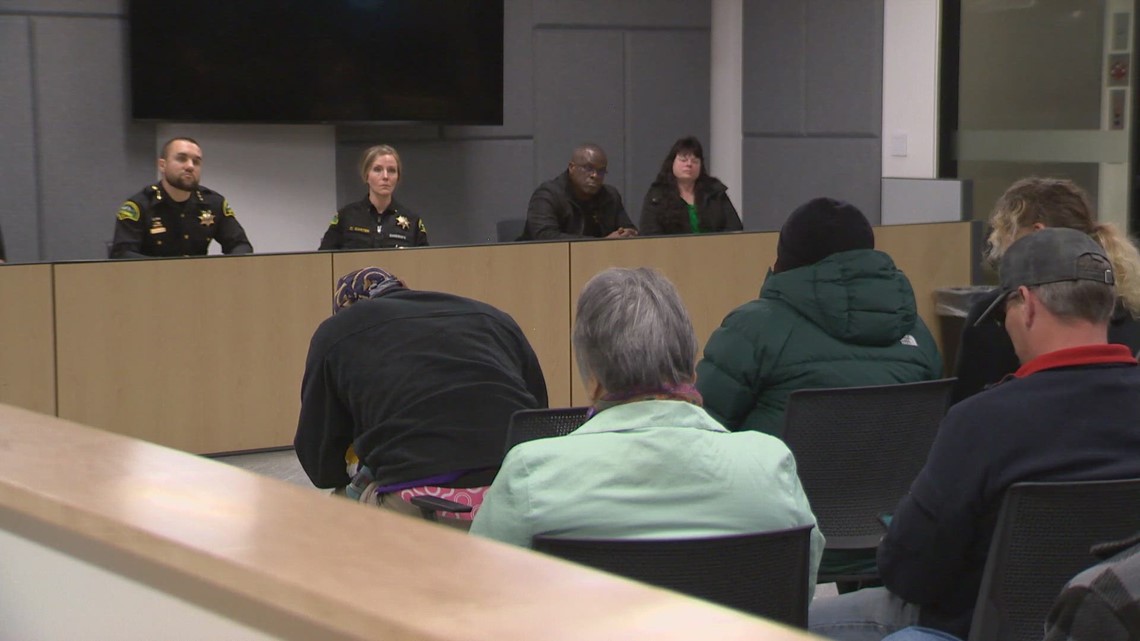 Thurston County Sheriff holds forum after controversial hiring - Vimarsana News