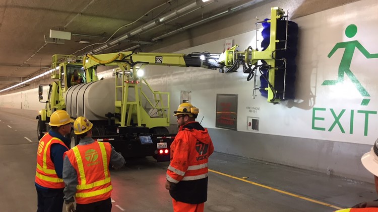 Northbound lanes of Seattle tunnel closed Friday night for maintenance