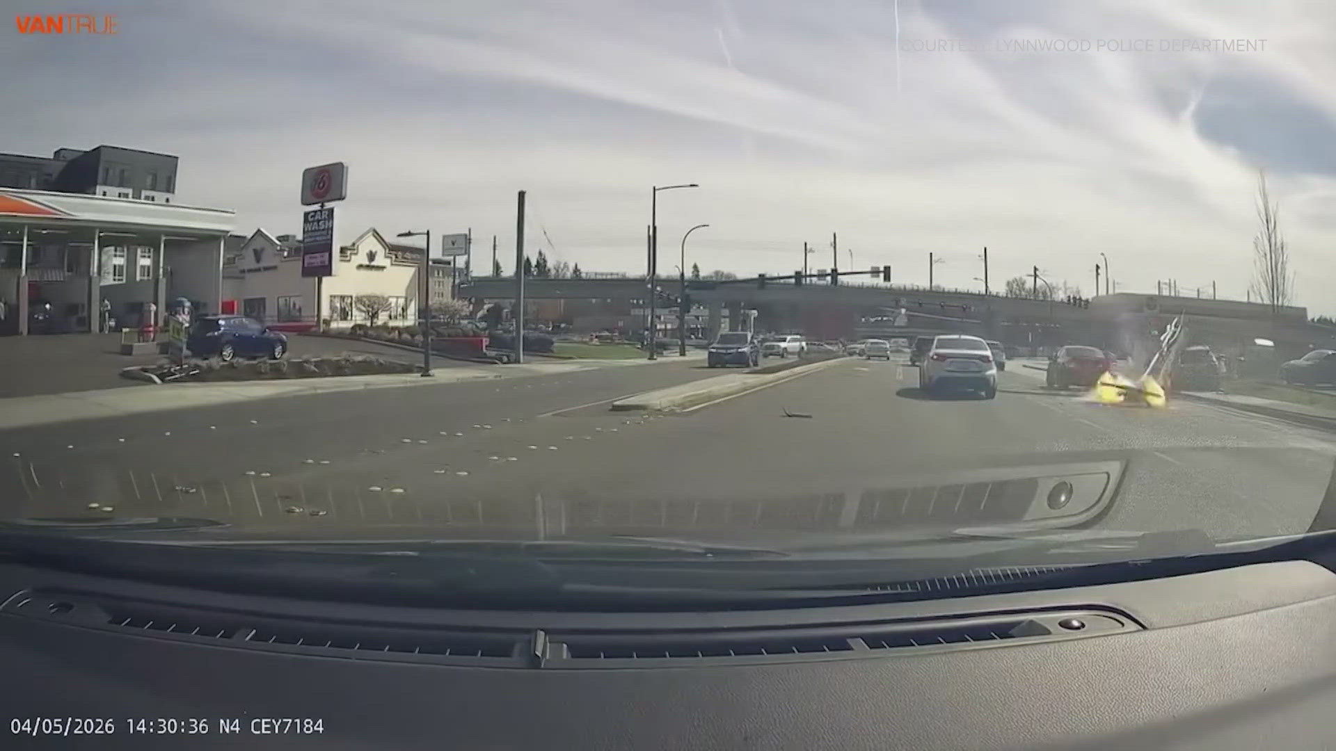 Crews working to repair power line after fiery crash in Lynnwood ...