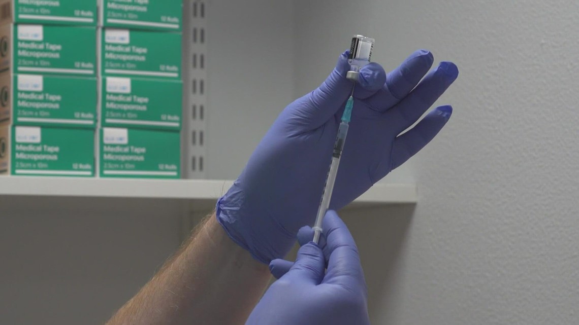COVID-19 cases declining in Washington state ahead of flu season