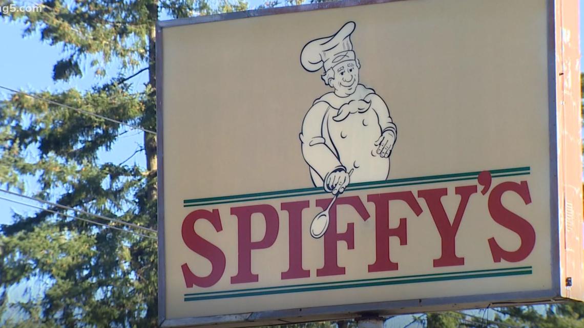 Lewis County restaurant owner who defied state orders will appeal $400,000 in fines - Vimarsana News
