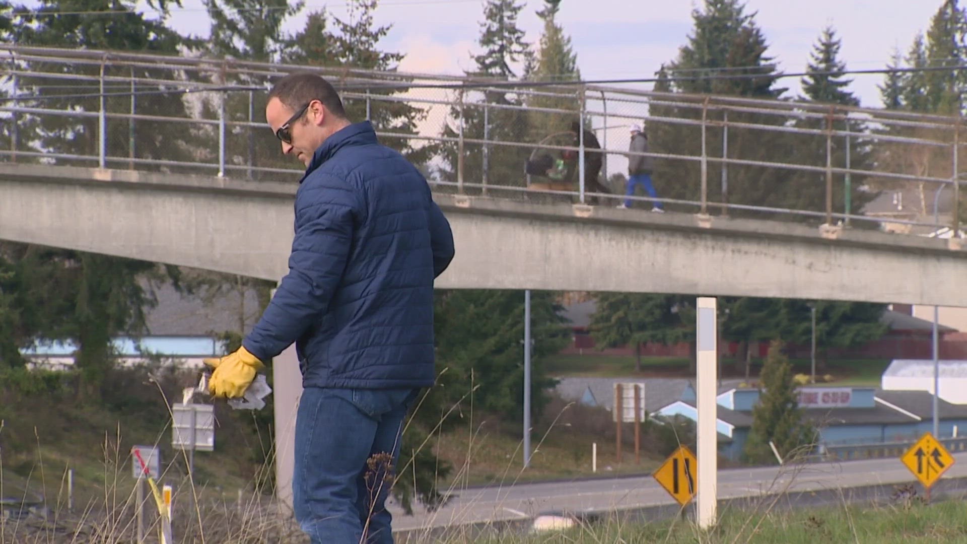 Litter is piling up on western Washington streets. A firefighter decided to get his hands dirty.