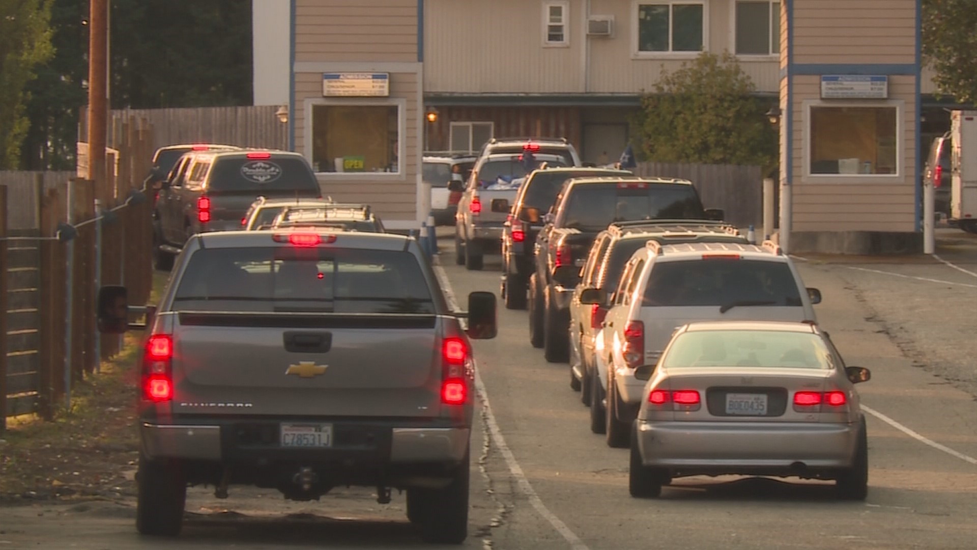 This 70year old drivein theater in Bremerton still wows crowds every
