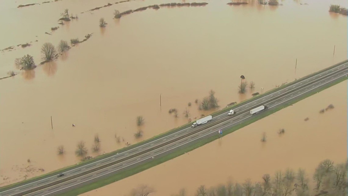 Lewis County residents brace for continued flooding | king5.com