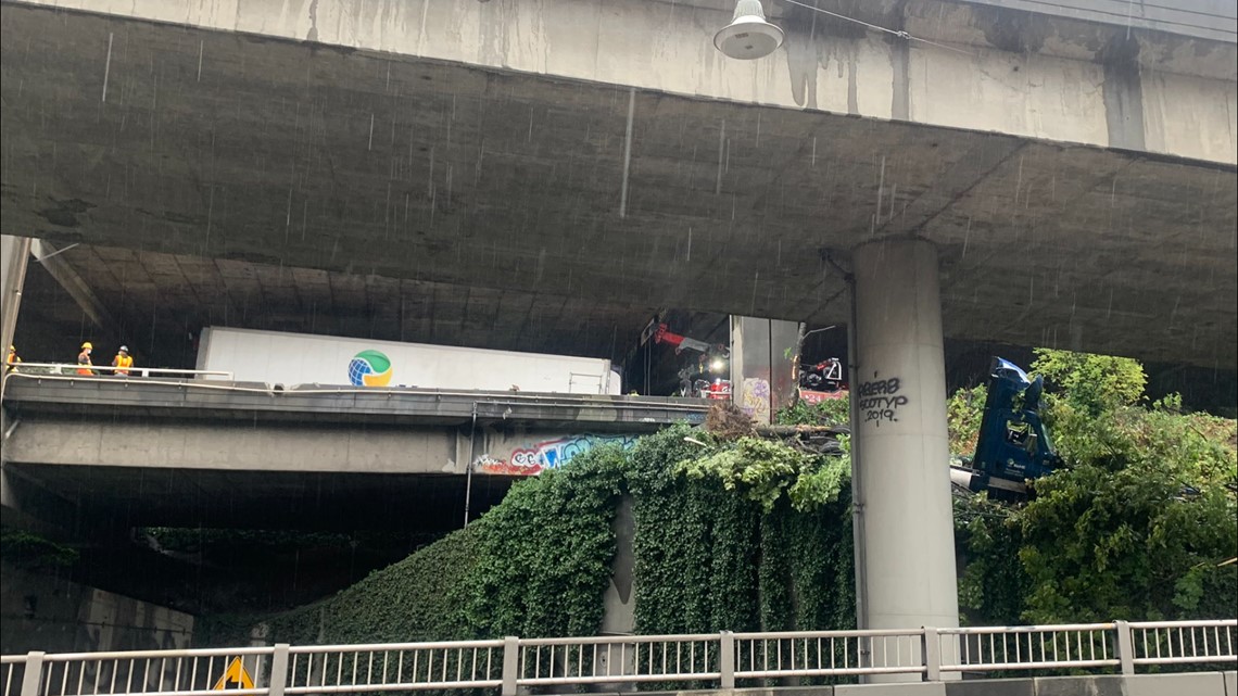 Ramps, express lanes at Mercer Street on I-5 reopen after semi-truck ...