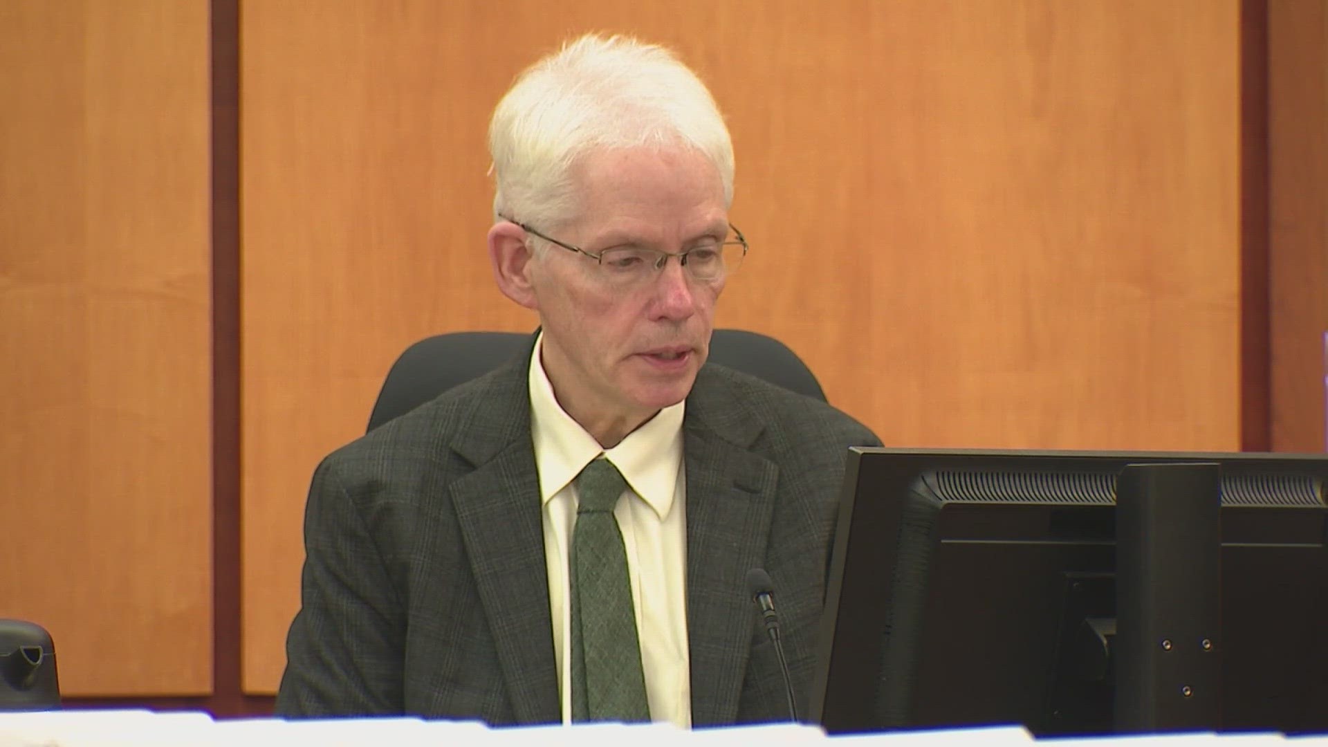 Former Pierce County medical examiner Dr. Thomas Clark explained why he ruled out methamphetamine and heart health as possible causes of death