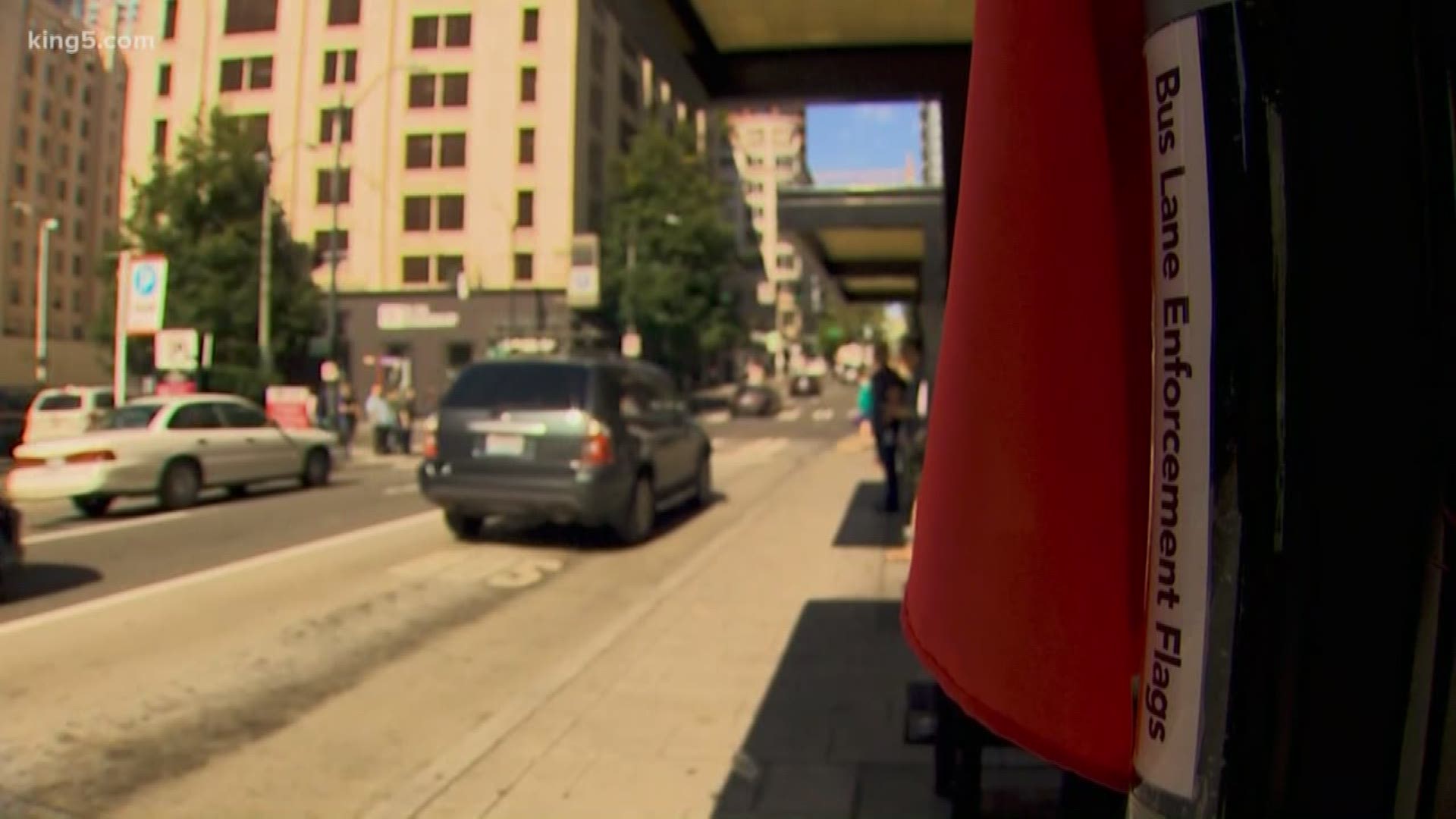 Drivers who cut into the bus-only lanes continue to frustrate transit riders, so much so, Seattle riders are taking it into their own hands to help make sure drivers stay in their lane.