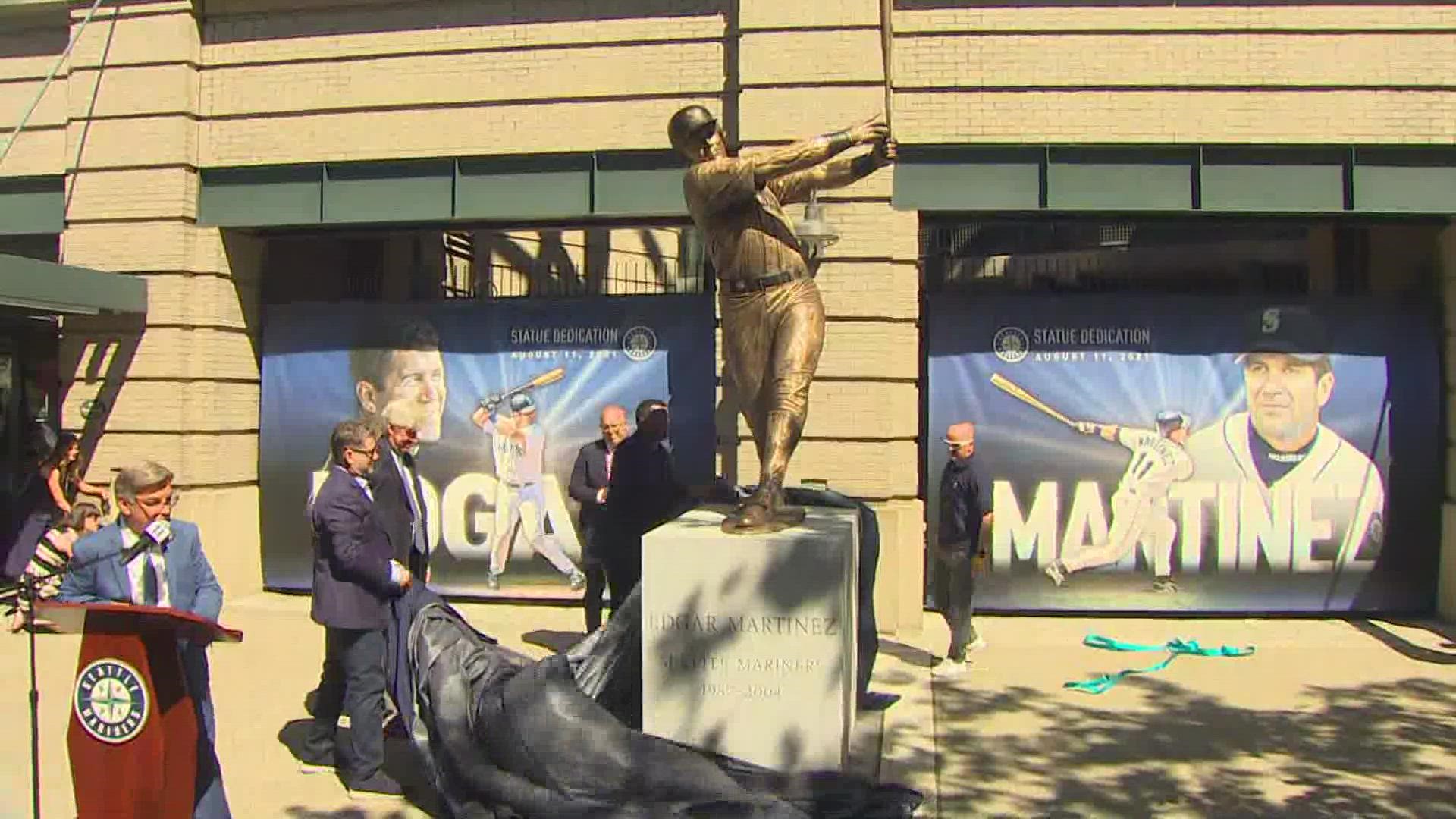 Statue unveiled for Edgar Martinez, Seattle Mariners hitting legend,  outside T-Mobile Park