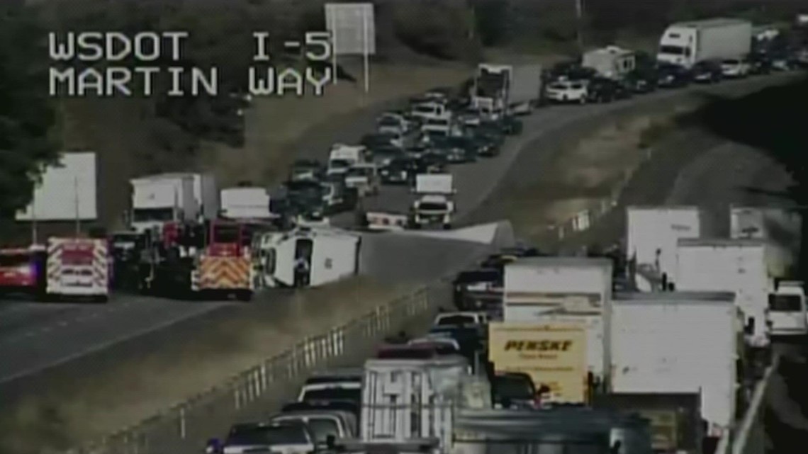 WATCH Semi that was carjacked, rolled blocks I5