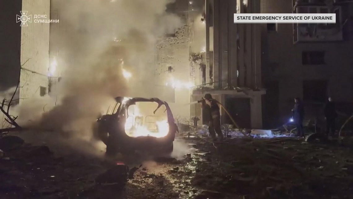 Russian attacks continue in Ukraine amid active peace talks