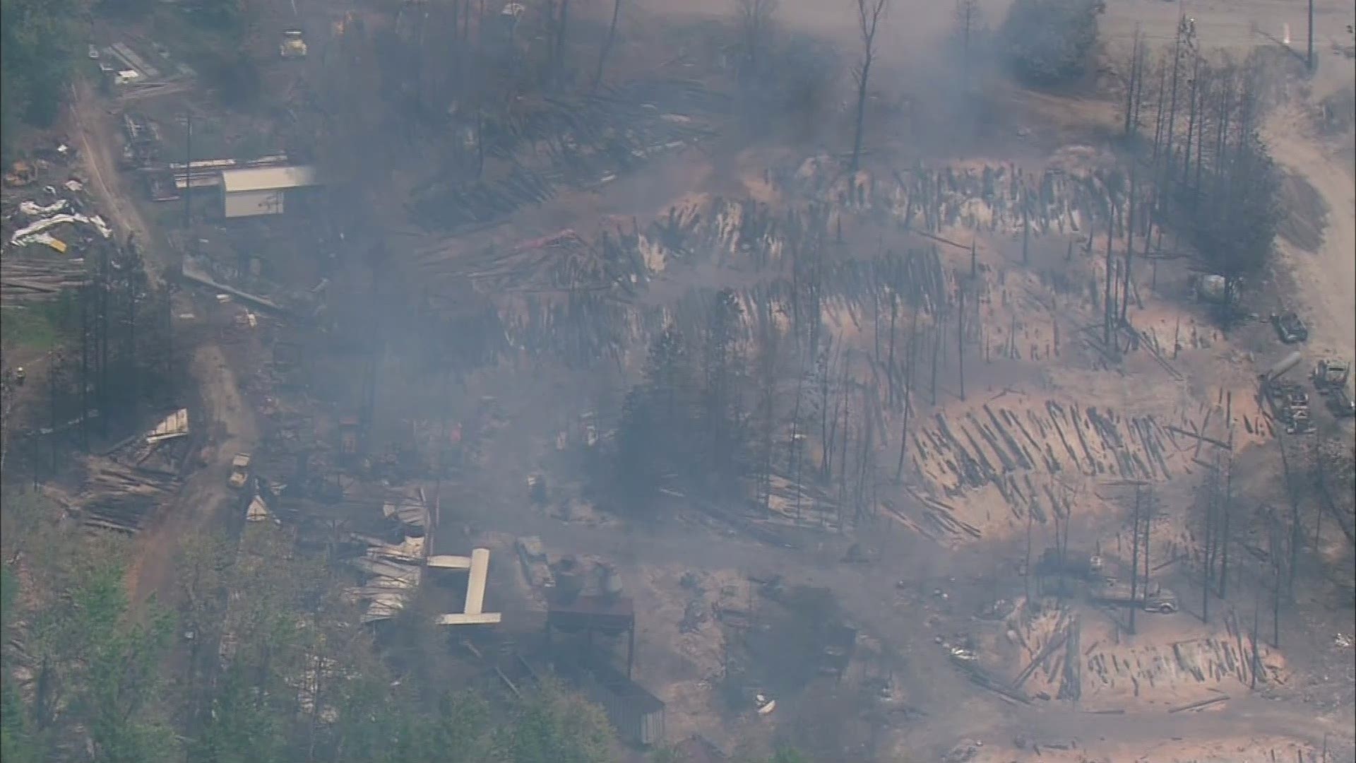 Homes evacuated near Leavenworth in first forest fire of season