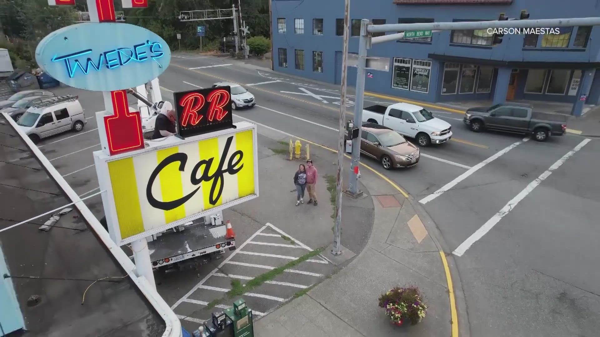 Twede's Cafe has gotten a new sign, funded by fans, with a neon RR - nodding to the restaurant's starring role in Twin Peaks.
