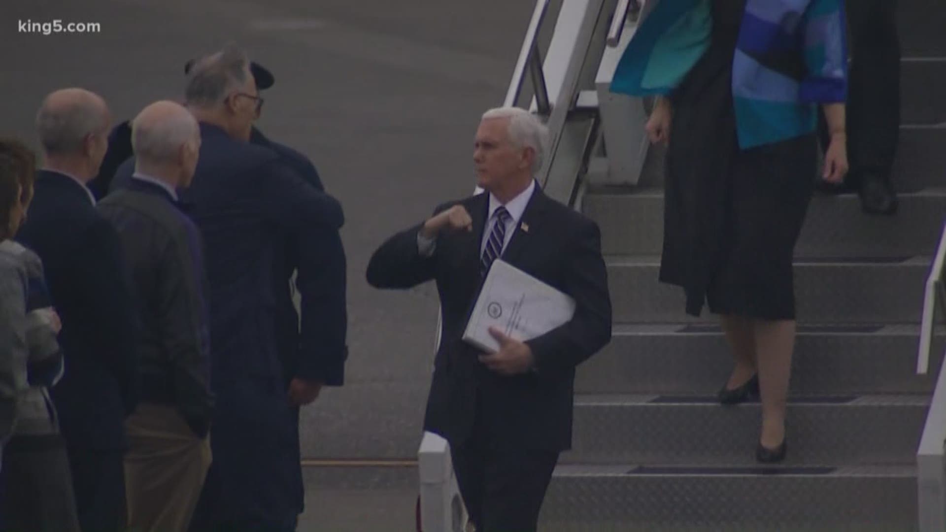 Vp Pence Bumps Elbows With Governor Inslee King5 Com
