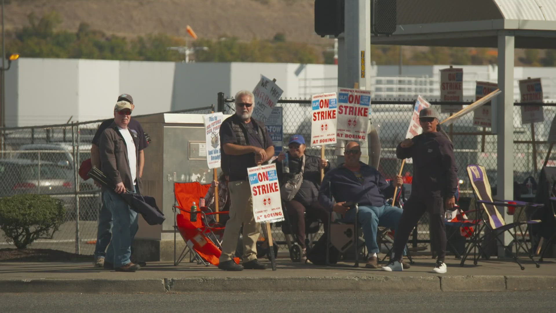 Union machinists on strike missed their first paychecks from Boeing on Thursday, which marked the 21st day of the strike.