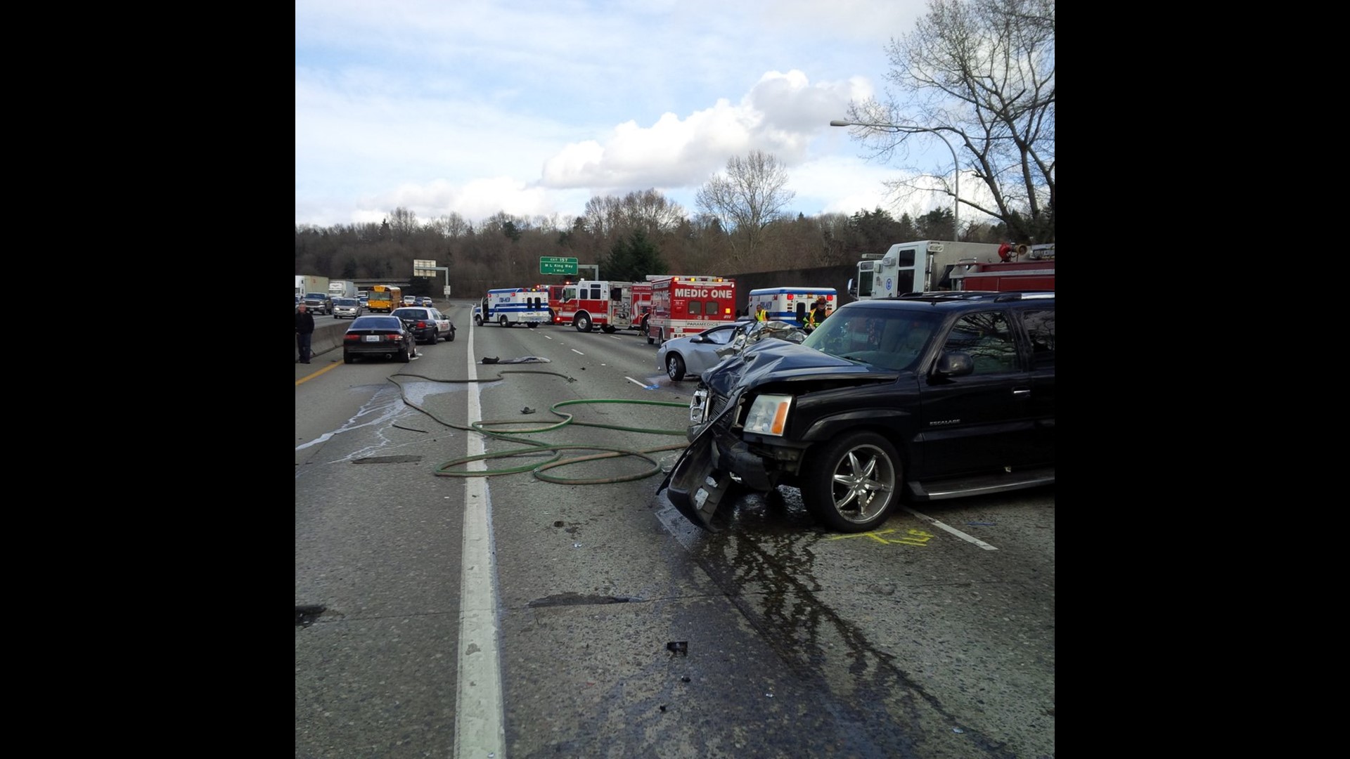 Northbound I5 reopens after multicar crash in Tukwila