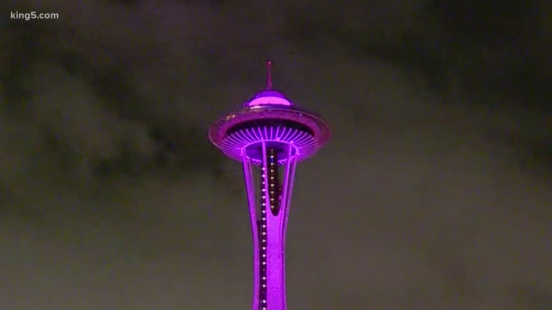Watch New Year S Eve Light Show At Seattle Space Needle King5 Com