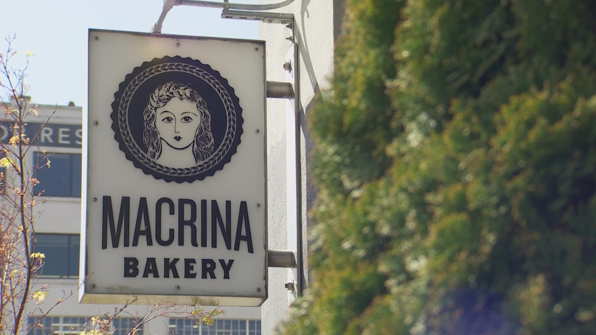 When a Ukrainian bakery started running out of flour, a local bakery stepped in to help.