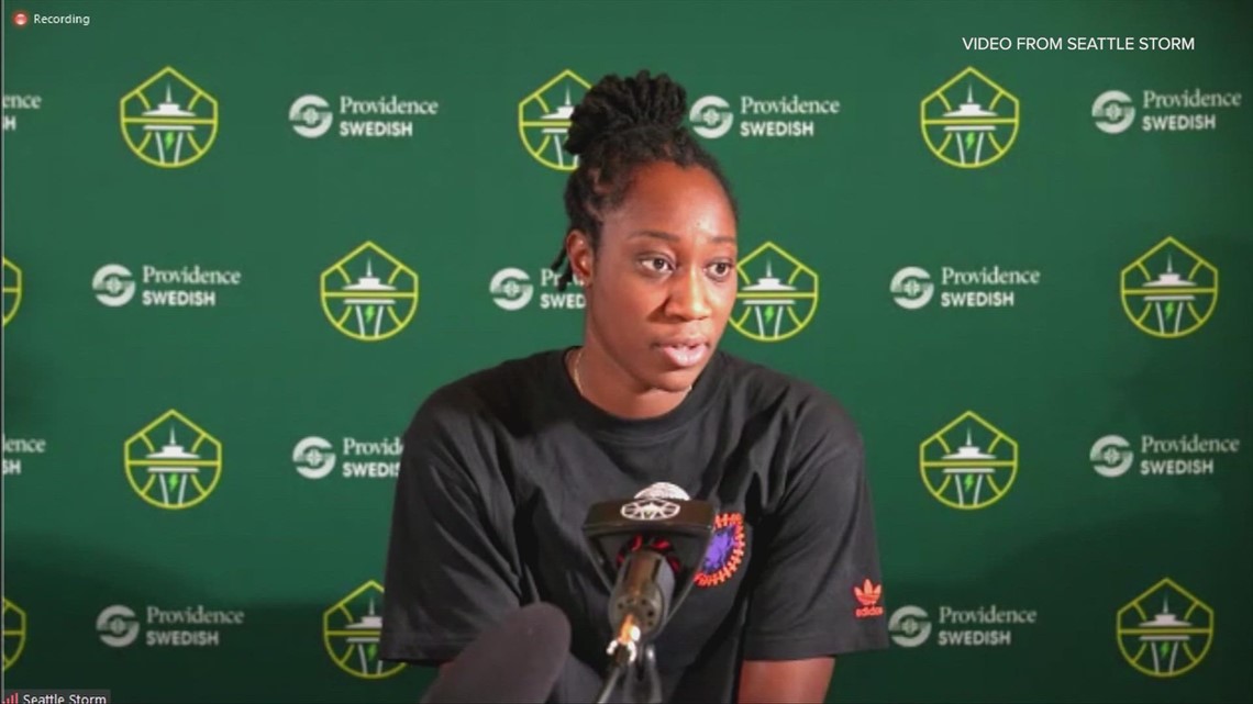 Storm sign 8-time WNBA All-Star Tina Charles, bolstering title run in Bird's last season