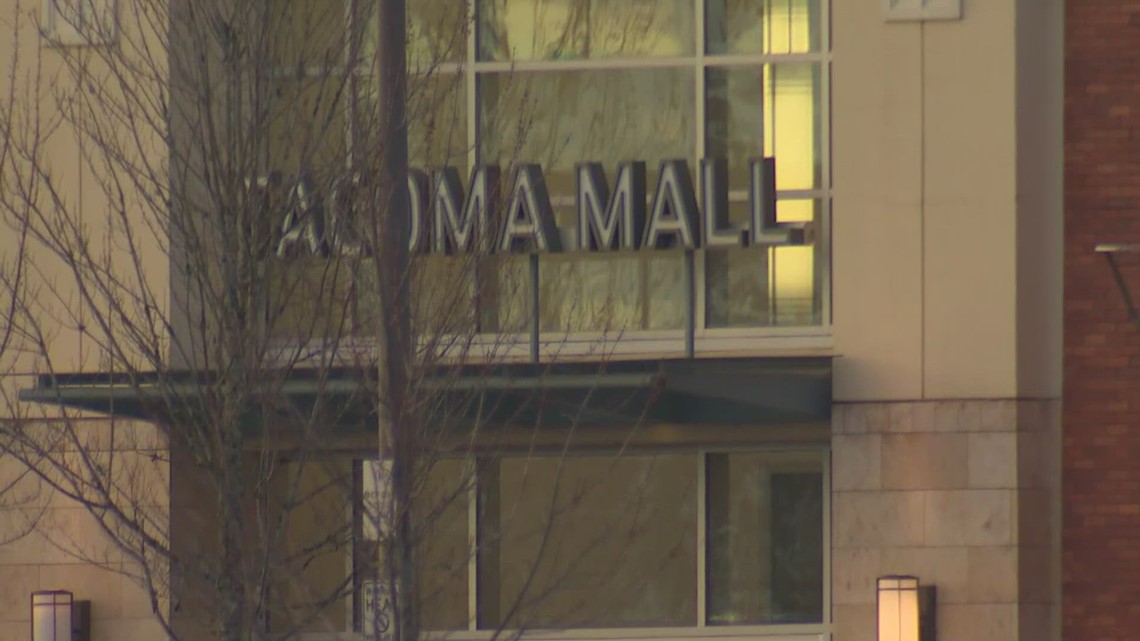 Former Sonics player Shawn Kemp booked into Pierce County Jail on