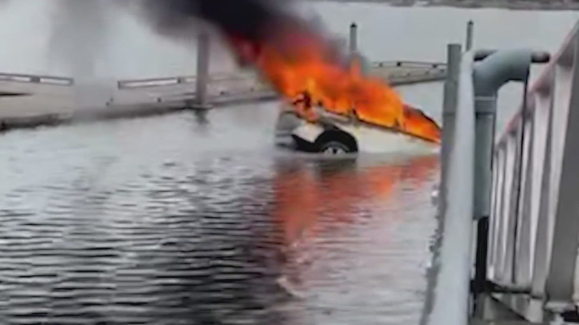 One person confirmed dead after car on fire drives into King County lake
