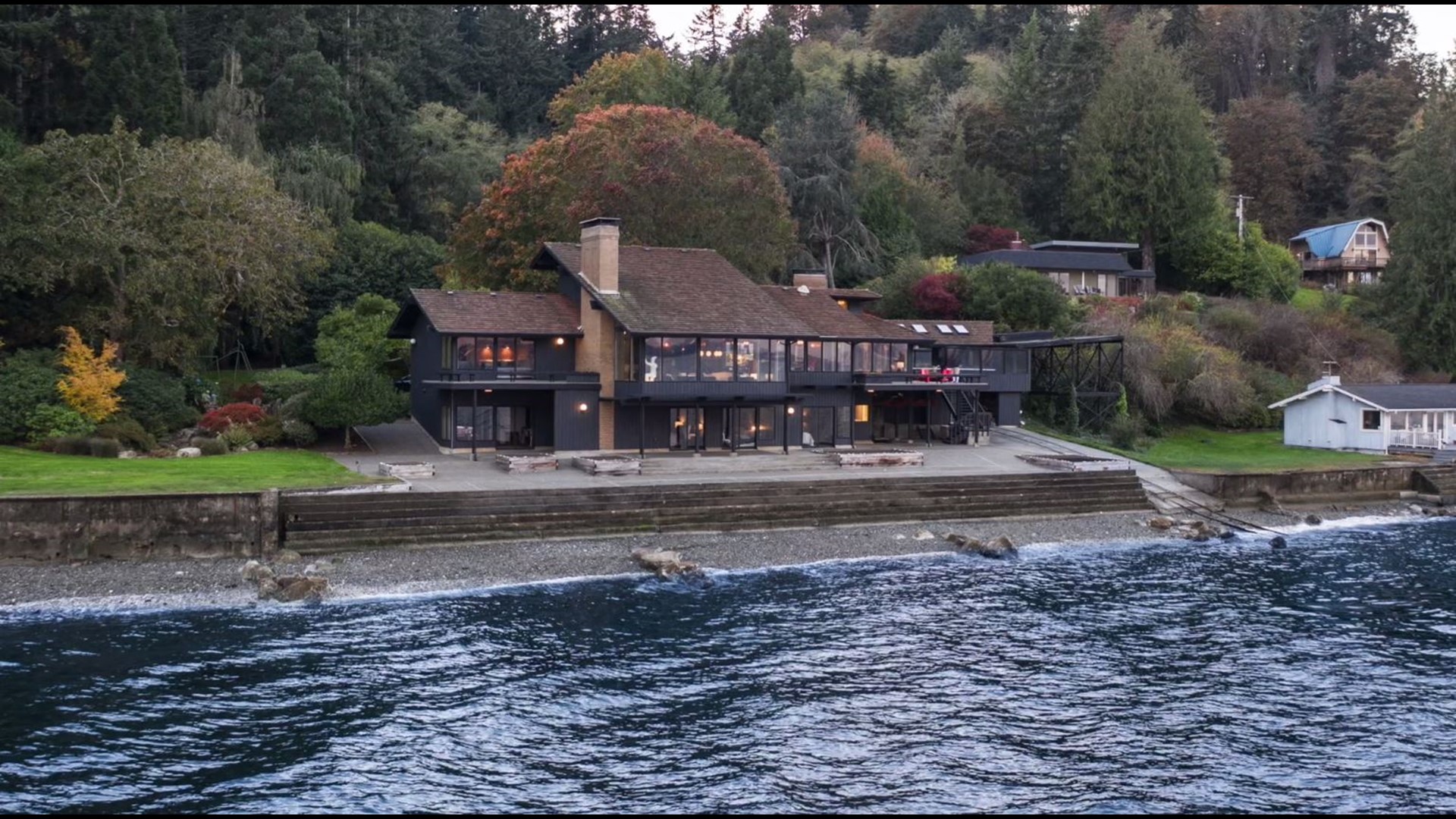 This striking David Bowie pool has made this 3.5 million estate a