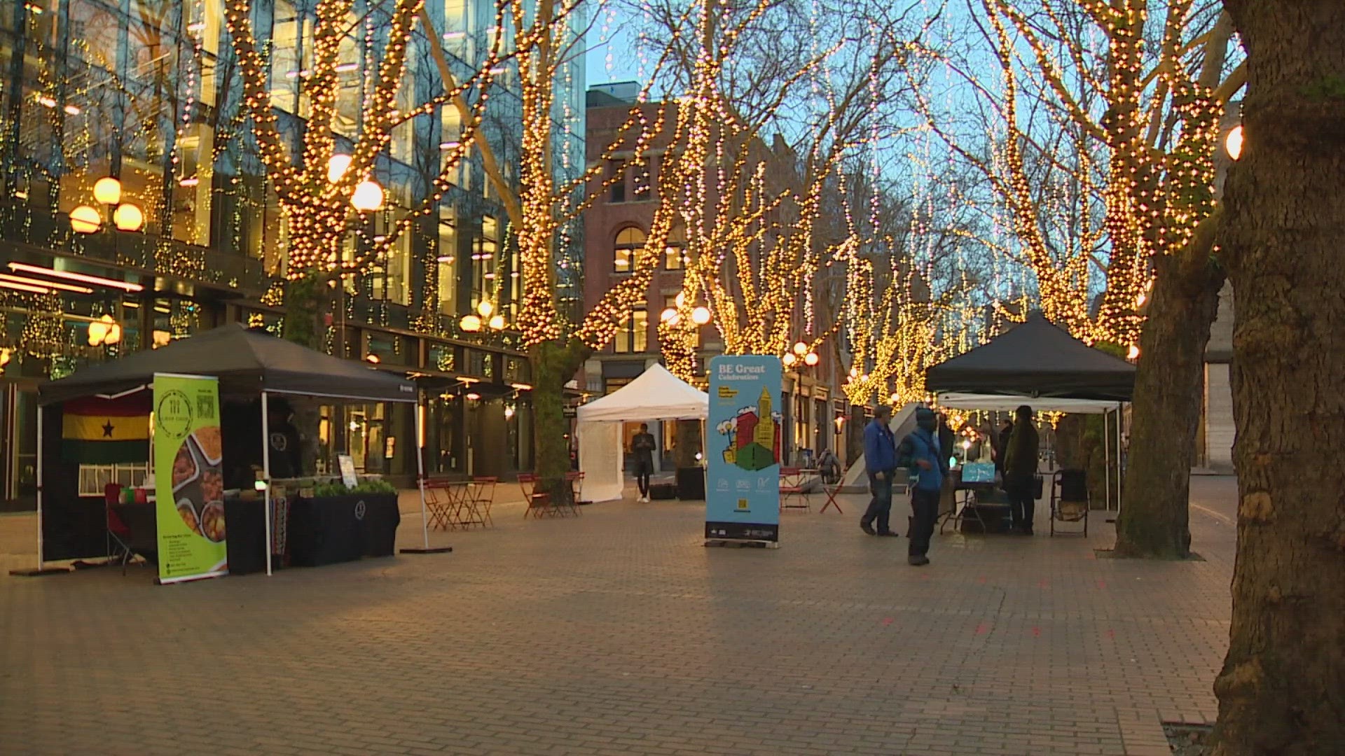 Live music, art and food vendors available in Occidental Square in Seattle’s Pioneer Square neighborhood this weekend.