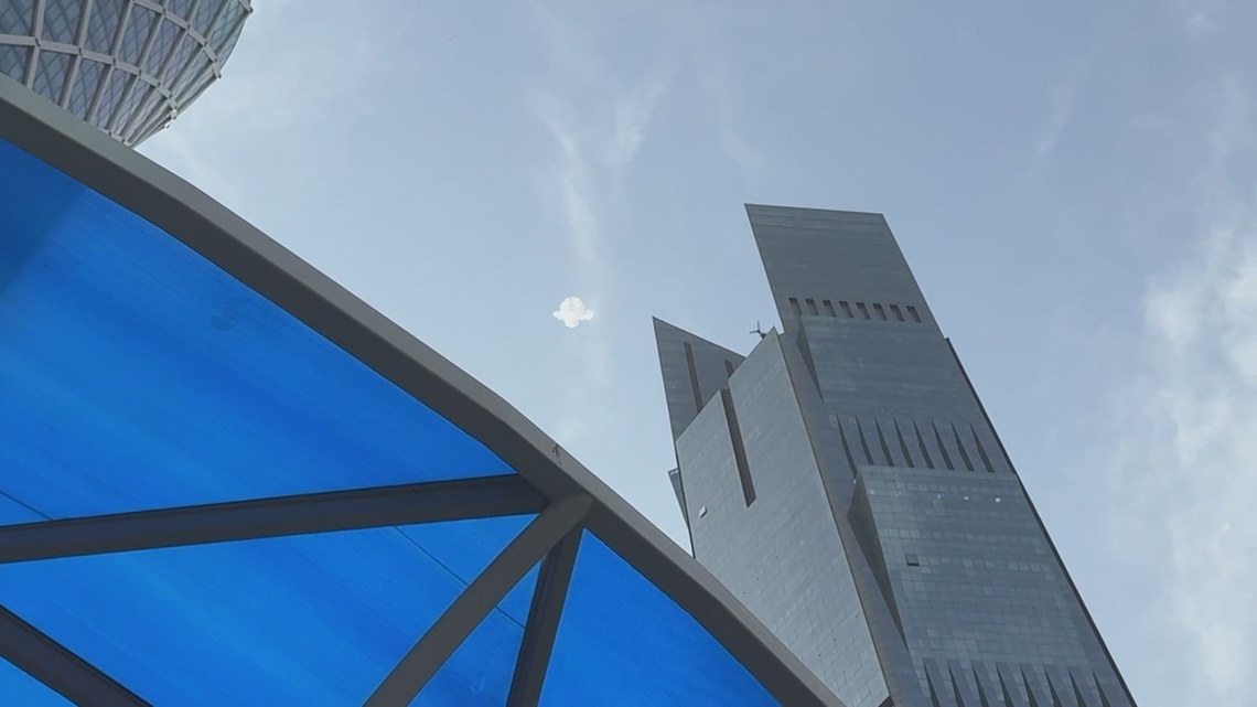 Seattle traveler stranded in Doha amid missile threat as U.S. urges Americans to leave region