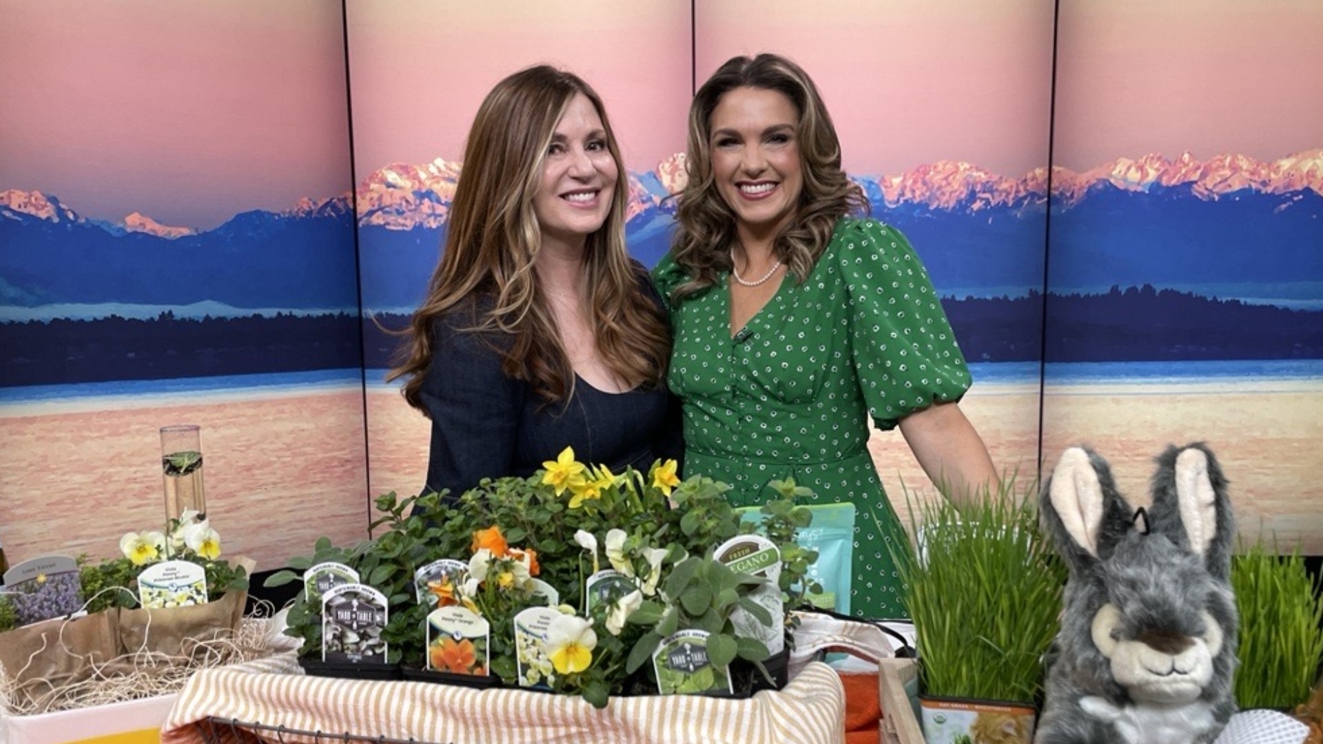 425 Magazine contributor Monica Hart shares her tips and tricks for stylish Easter and spring gift ideas.