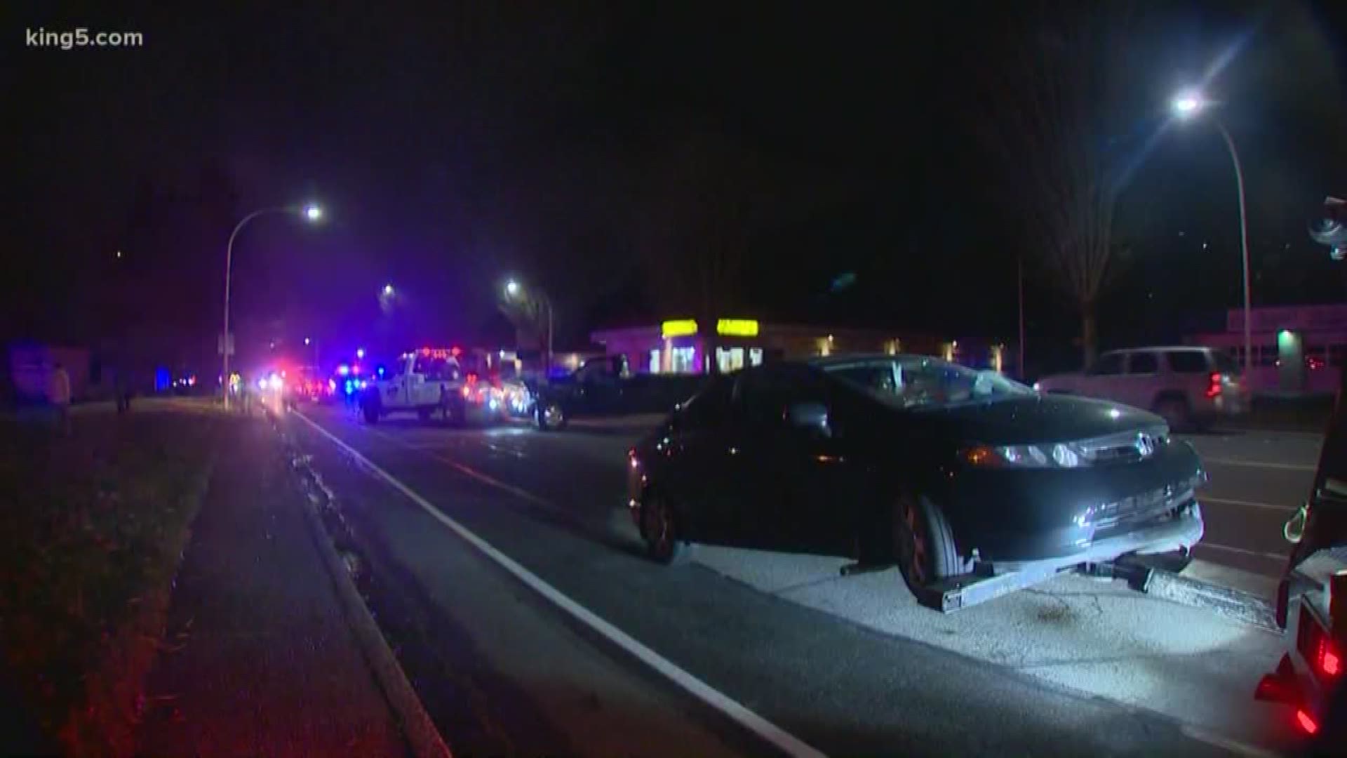 Renton police search for suspect who crashed into driver and fled ...
