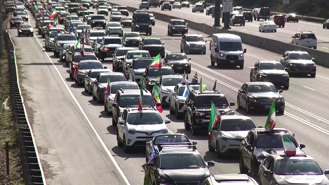Hundreds of cars rally on Seattle-area freeways in support of US strikes on Iran
