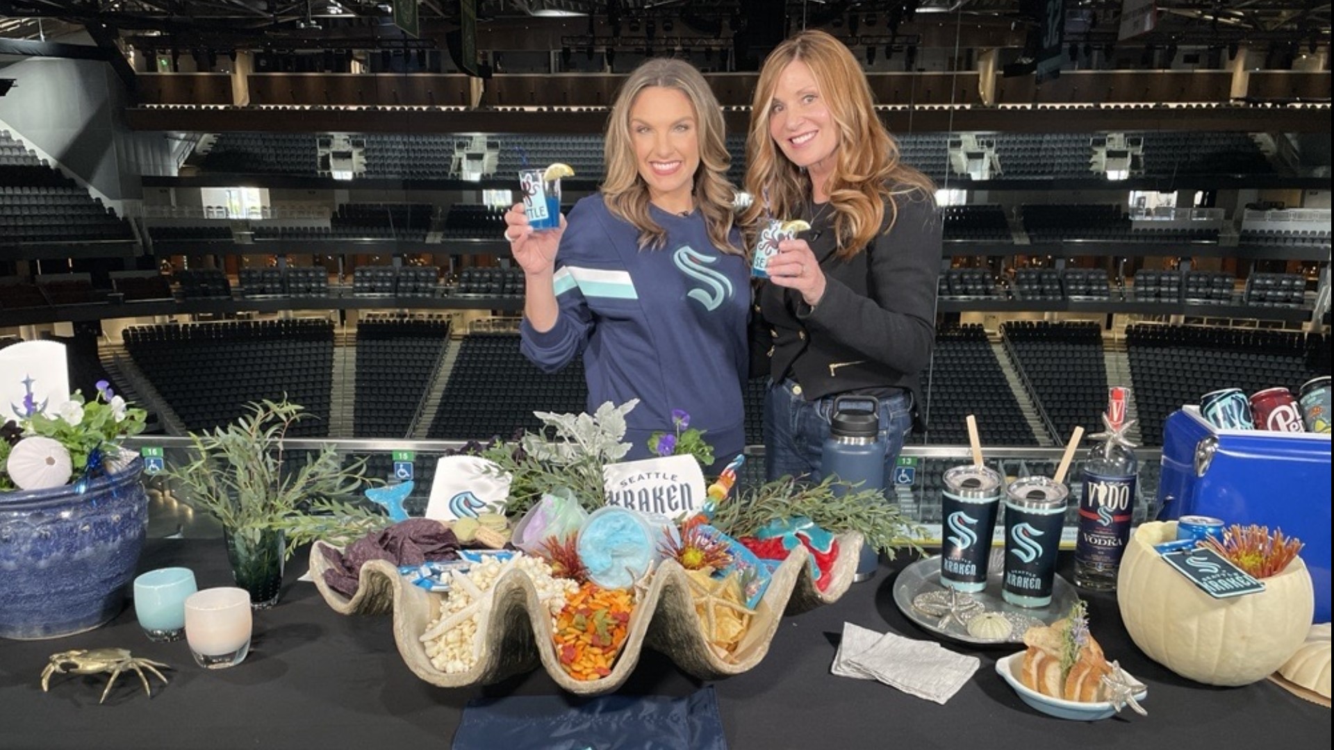 425 Magazine Contributor Monica Hart joined us to share her tips for a fun under-the-sea-themed Kraken tailgate party! #newdaynw
