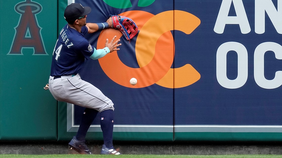 Ohtani has 3 hits, Moniak hits winning homer as Angels top Mariners 5-4