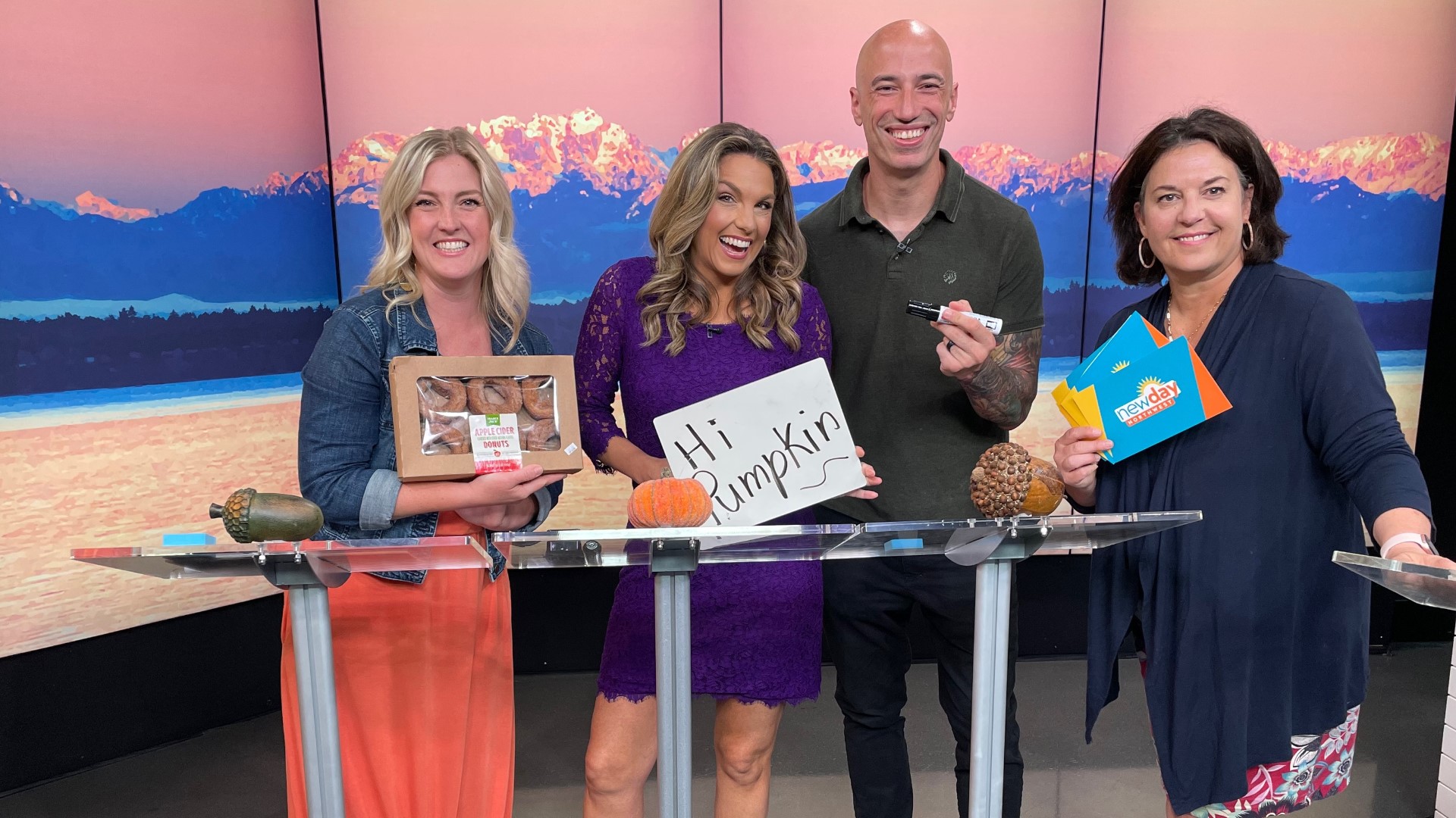 Taryn Daly and Steve Migs from KISW joined the show for a round of fall trivia! #newdaynw