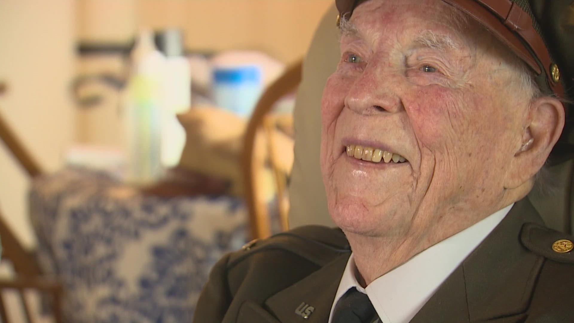 97yearold veteran gets special tribute from the Airforce on