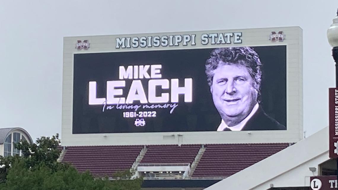 Sports world reacts to former WSU coach Mike Leach's death 