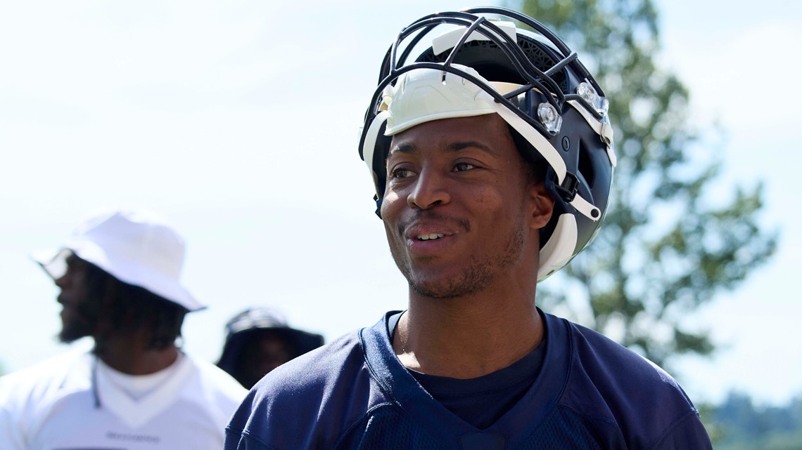 Tyler Lockett talks Seahawks' 2023 schedule, career achievements