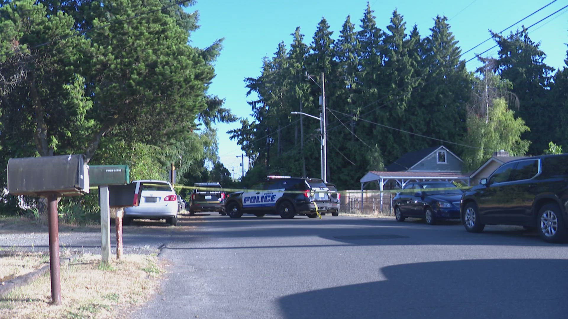 The 3-year-old girl was found safe inside the abandoned car, but the suspect is still on the run.