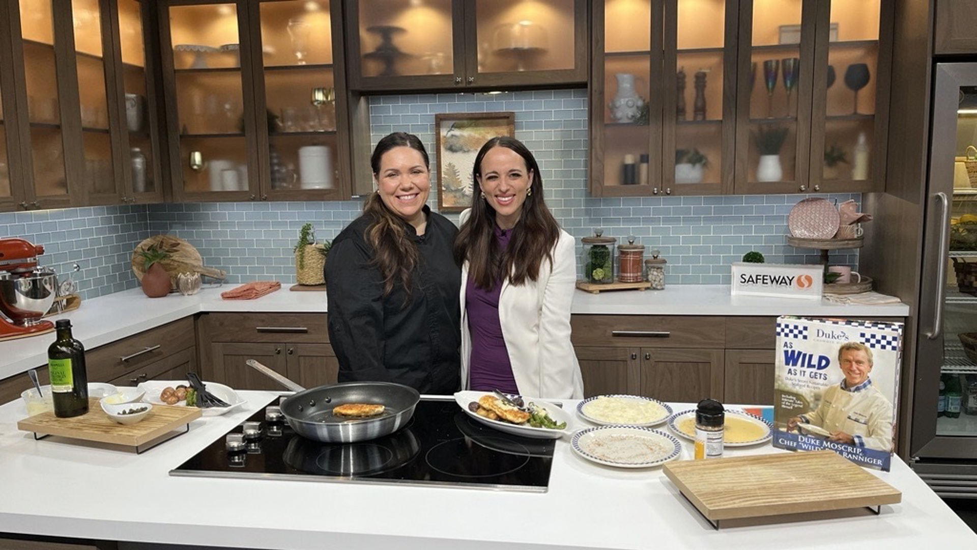 Chef Amanda Herrera shows off the delicious fall menu from the iconic seafood restaurant. #newdaynw