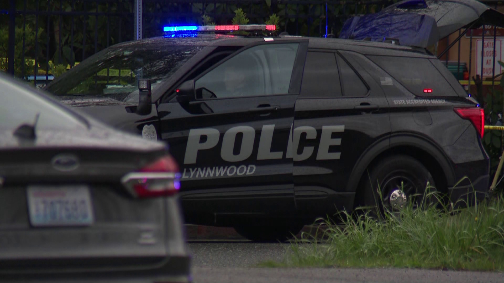 2 dead, 1 injured after domestic violence incident ended in neighbor's ...