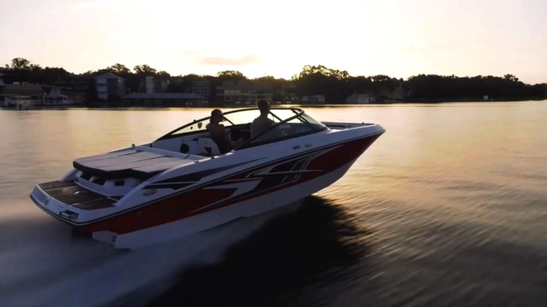 Carefree Boat Club offers qualified captains who will train members how to handle a boat from the dock to open water. #k5evening