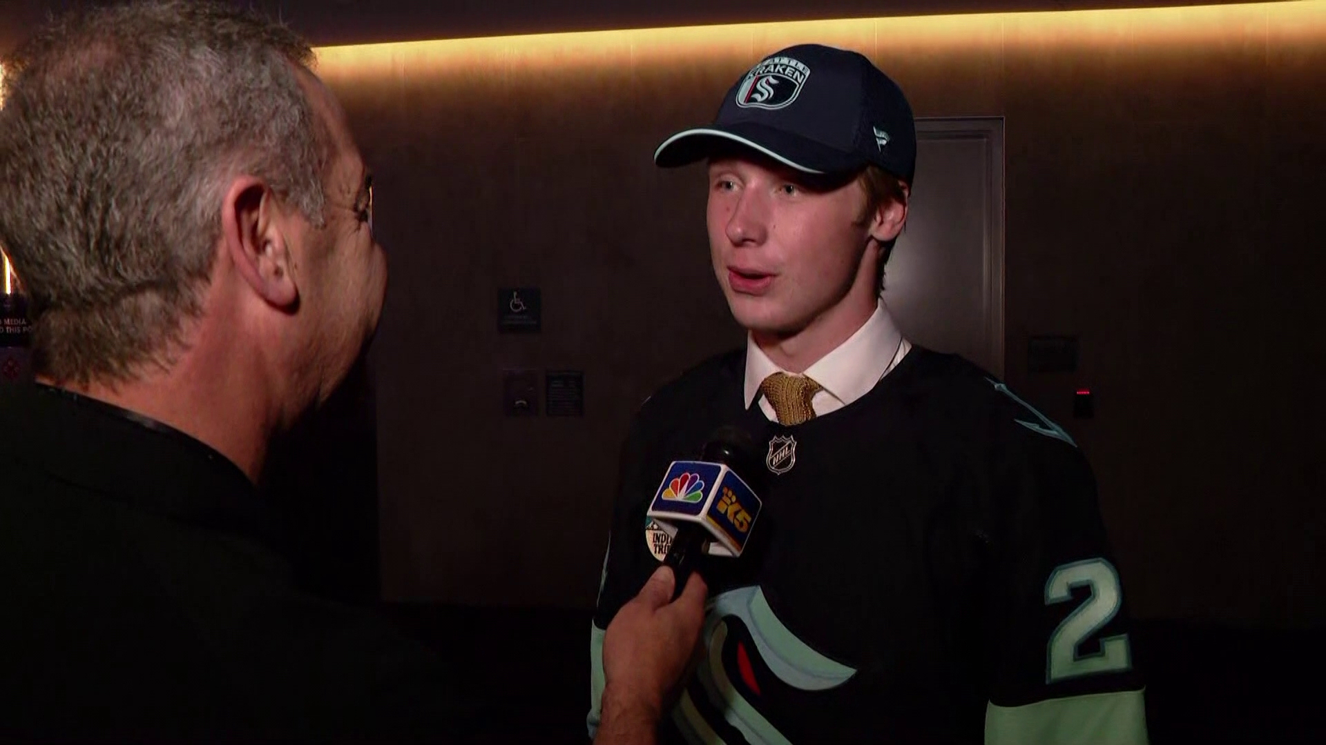 KING 5 Sports Anchor Paul Silvi speaks with Berkly Catton, the Seattle Kraken's first pick in the 2024 NHL Draft on June 28.