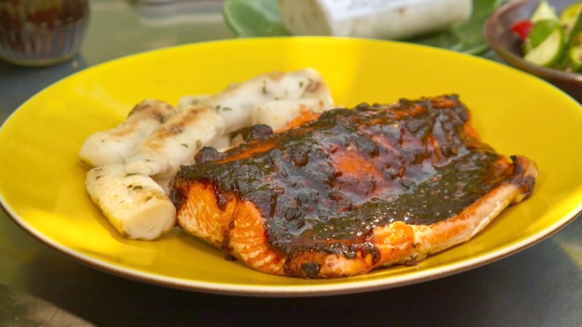Learn how to roast salmon outdoors in minutes - Douglas Demo | king5.com