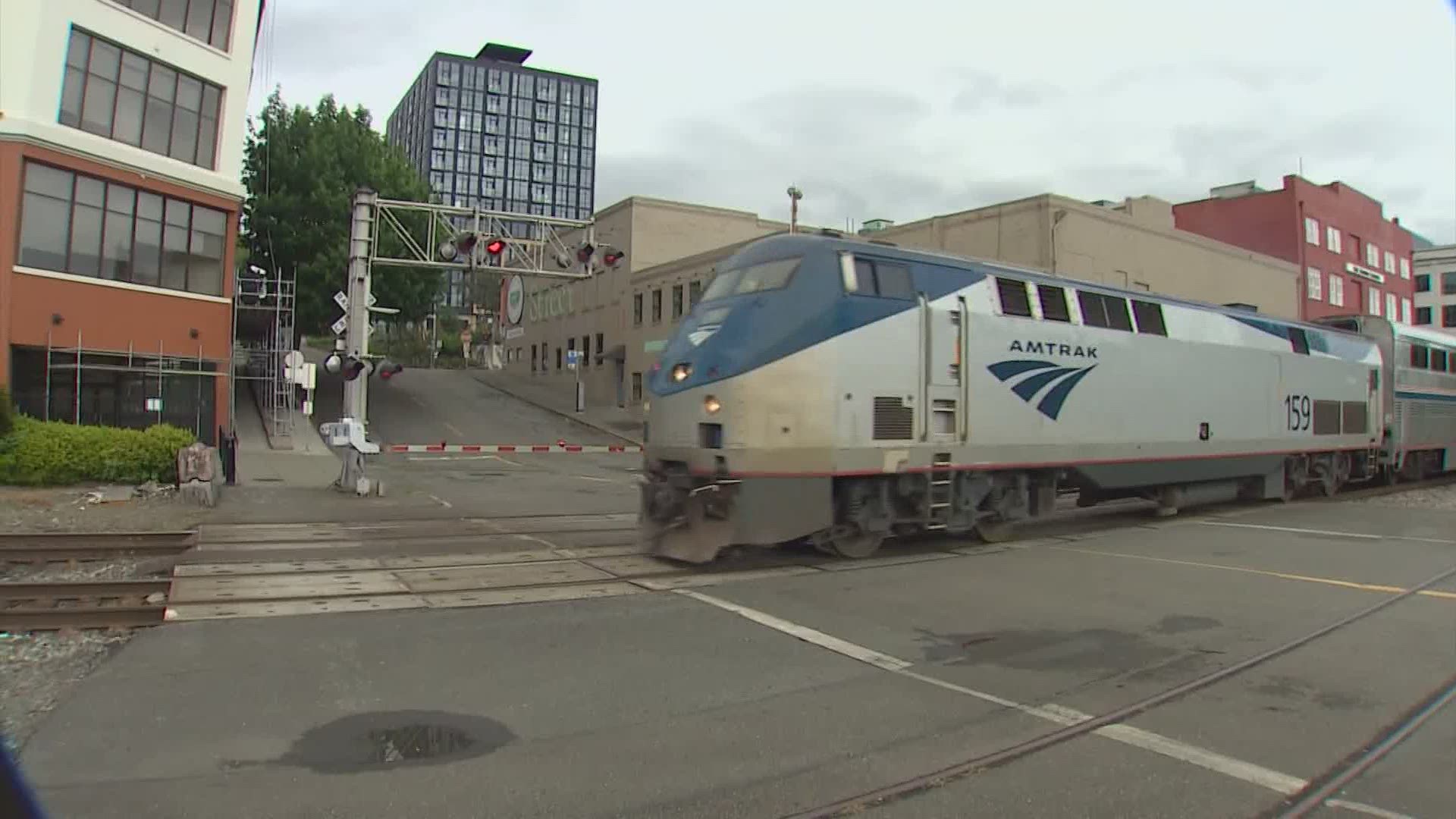 Amtrak restored service on long-distance routes serving Washington on Monday, ahead of what is expected to be a busy Memorial Day travel weekend.