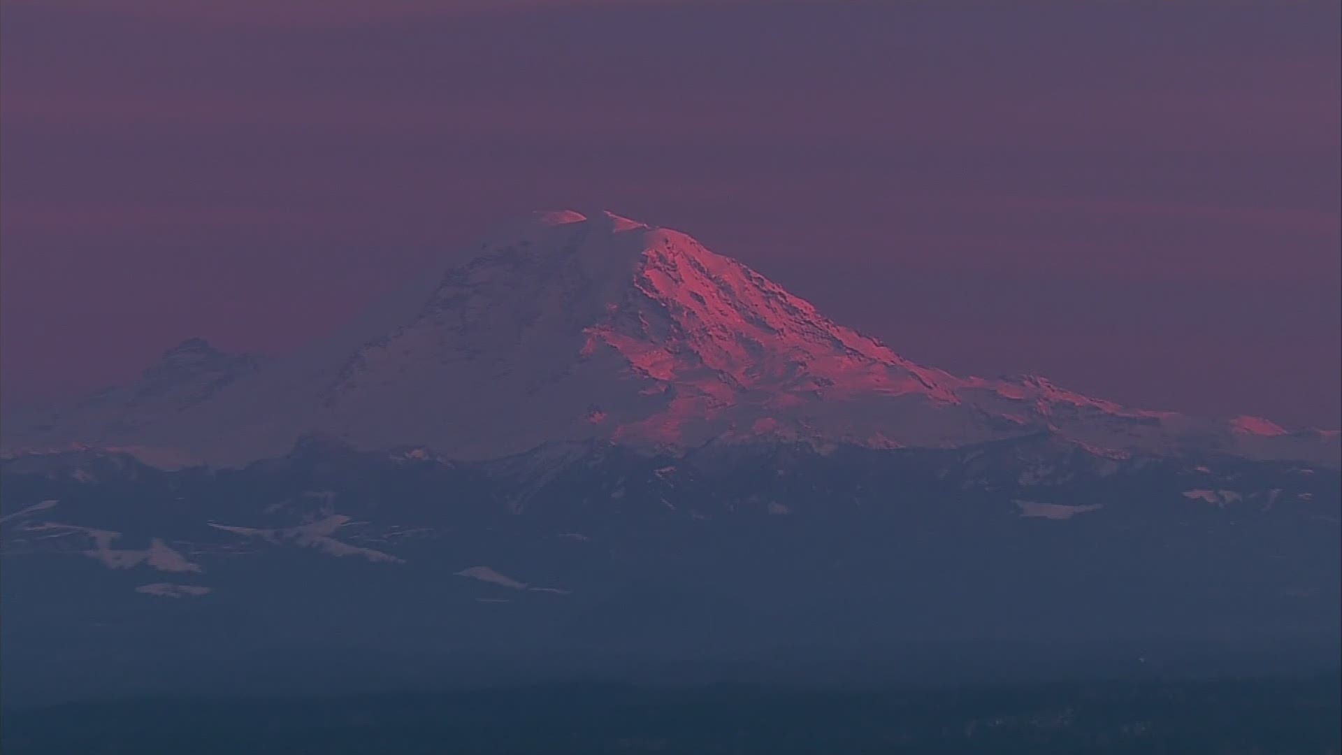KING 5 helicopter SkyKING caught the tail end of Tuesday's sun setting over gorgeous Mount Rainier.