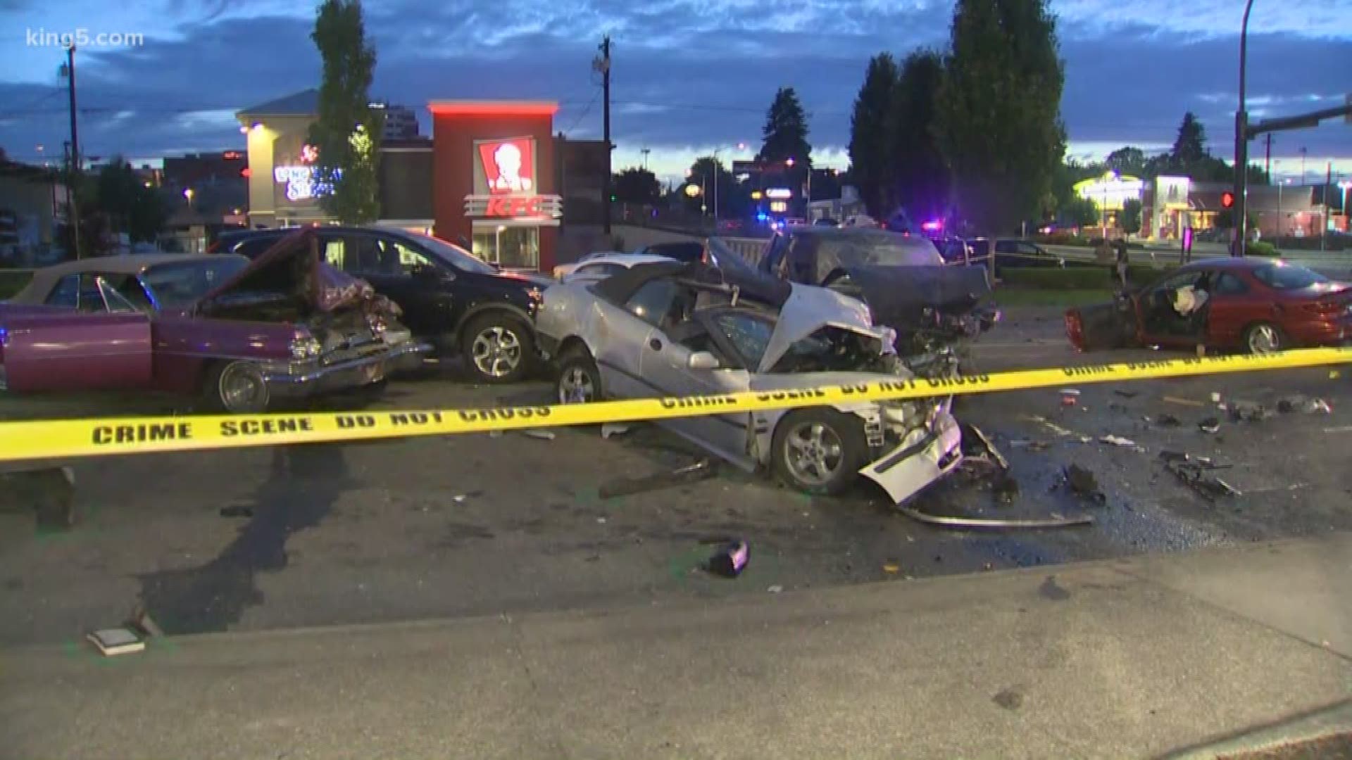 Six people were hurt in a fiery collision involving several cars in Everett. The road is closed on Broadway between 26th and California, and also on Everett Avenue between McDougall and Lombard.