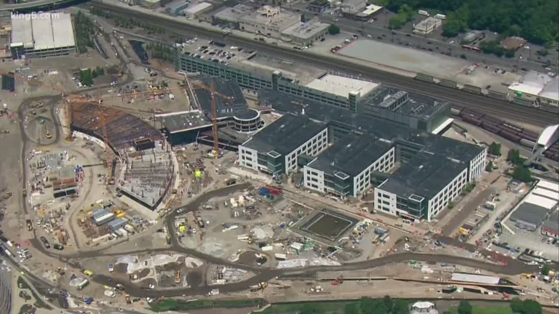 Expedia is preparing to move thousands of workers to its sprawling, new waterfront campus in Seattle’s Interbay neighborhood. Mayor Jenny Durkan toured the new campus on Wednesday and addressed some of the transportation concerns. KING 5's Ted Land reports.
