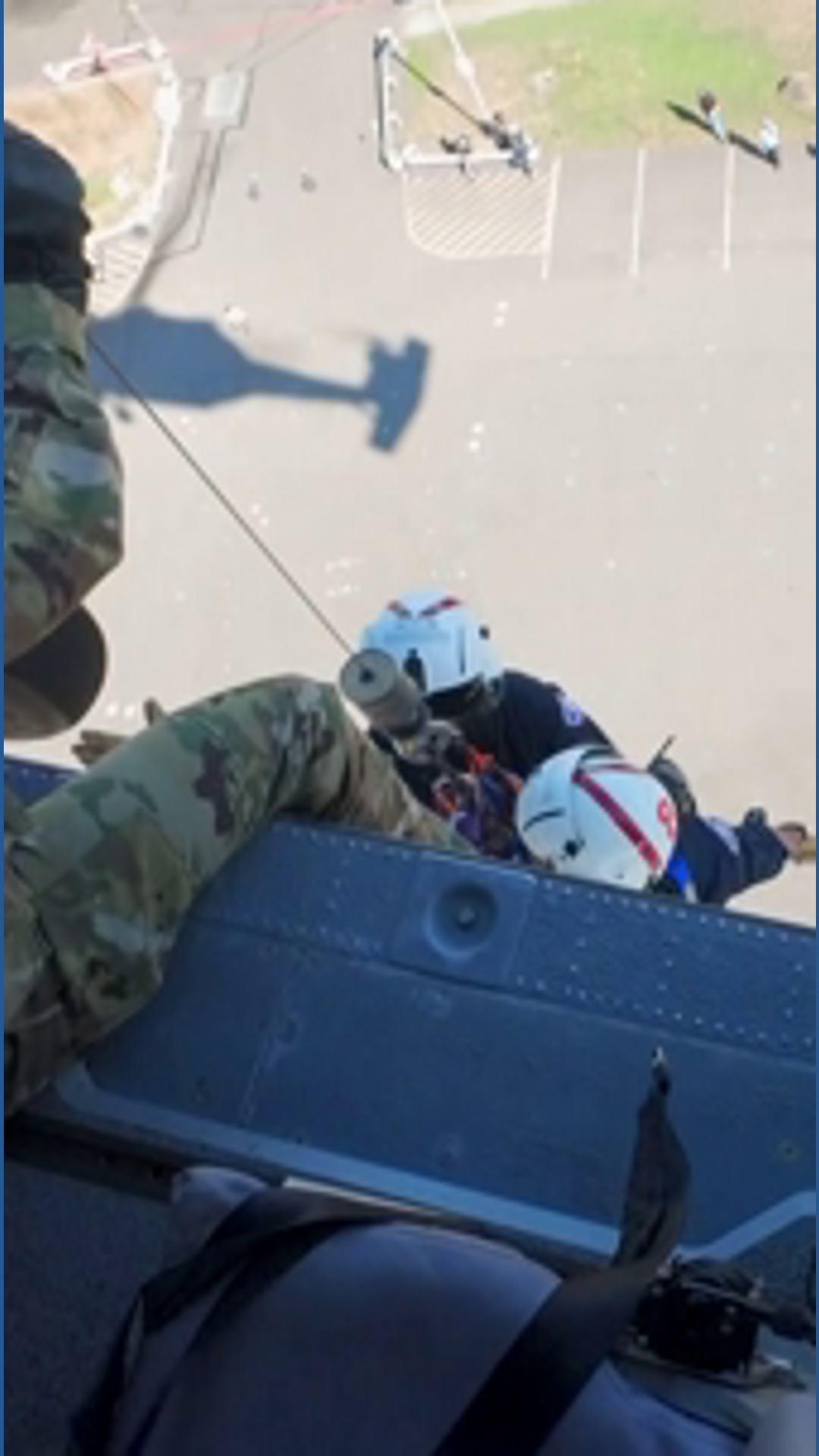 Seattle Fire Department teams up with National Guard for aerial rescue ...